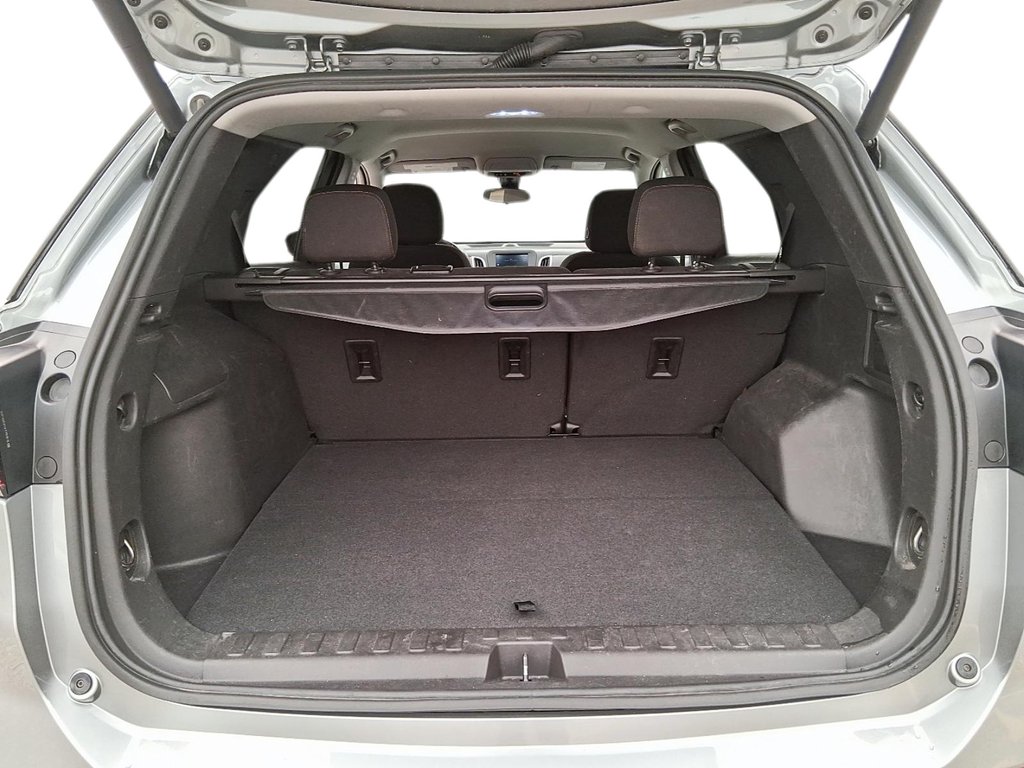 2024 Chevrolet Equinox FWD LT in Stratford, Ontario - 7 - w1024h768px