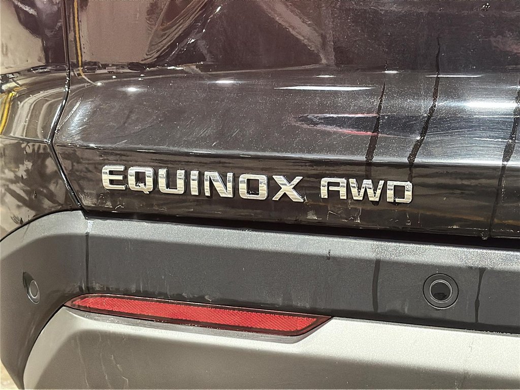 2025 Chevrolet Equinox AWD LT in Stratford, Ontario - 15 - w1024h768px