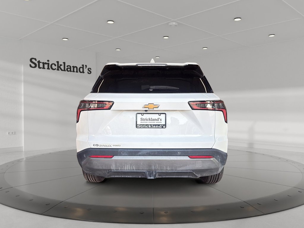 2026 Chevrolet Equinox AWD LT in Stratford, Ontario - 3 - w1024h768px