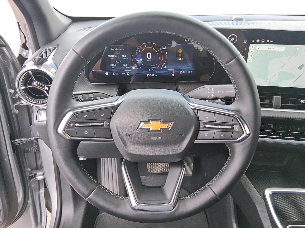 2026 Chevrolet Equinox AWD LT in Stratford, Ontario - 12 - w1024h768px