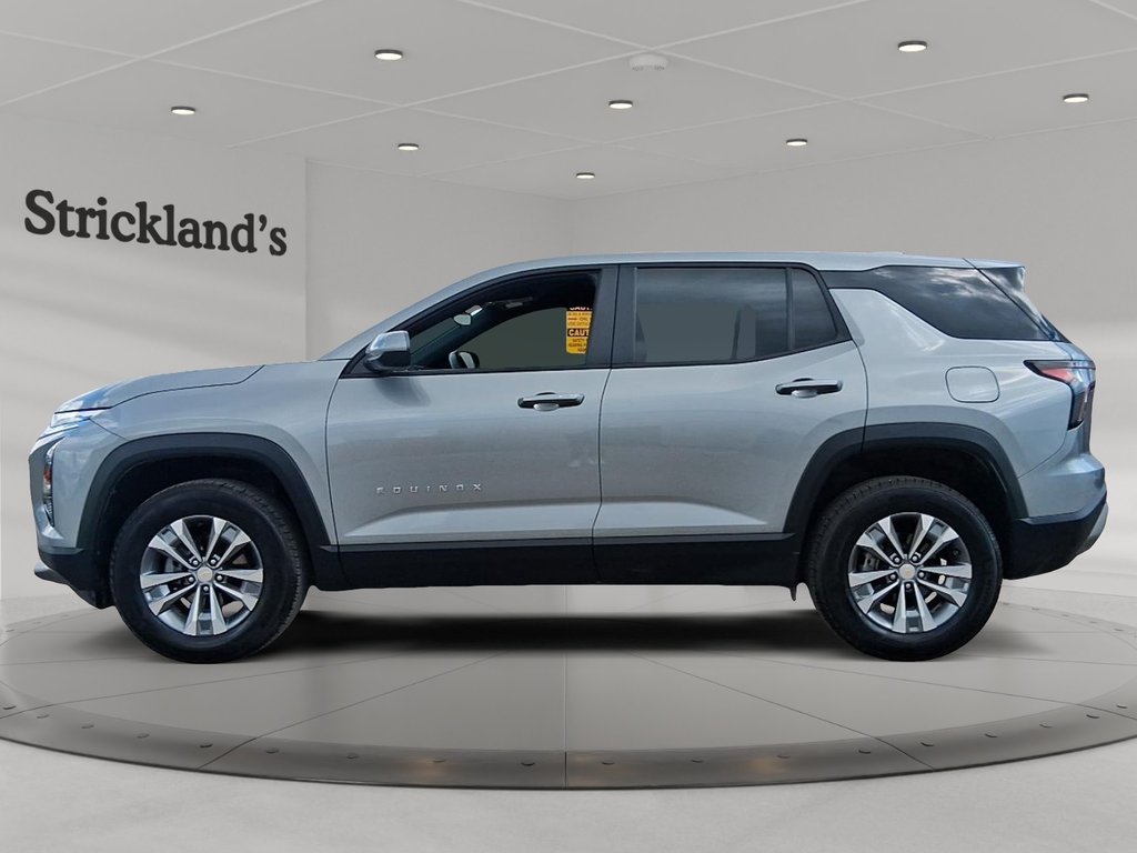 2026 Chevrolet Equinox AWD LT in Stratford, Ontario - 5 - w1024h768px