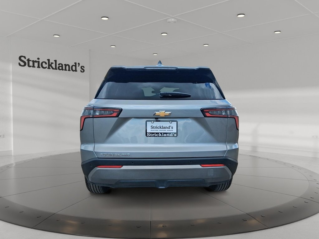 2026 Chevrolet Equinox AWD LT in Stratford, Ontario - 3 - w1024h768px