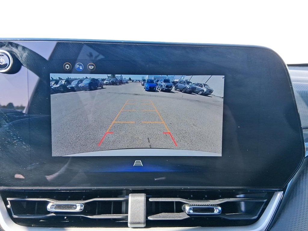 2026 Chevrolet Equinox AWD LT in Stratford, Ontario - 18 - w1024h768px