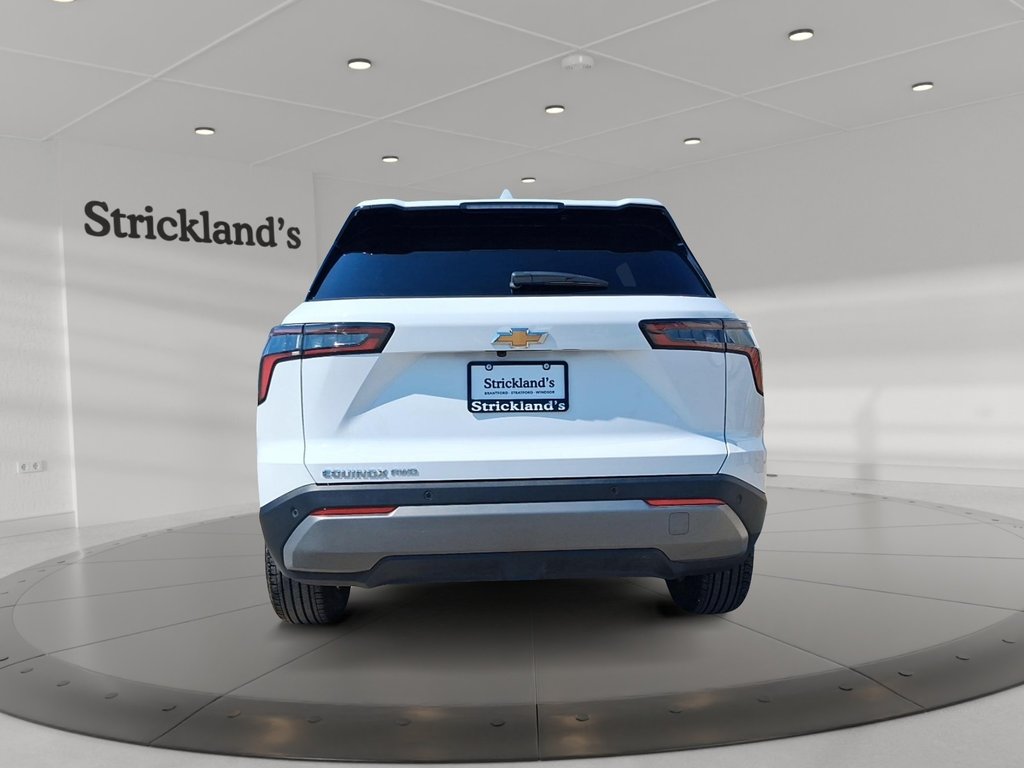 2026 Chevrolet Equinox AWD LT in Stratford, Ontario - 3 - w1024h768px