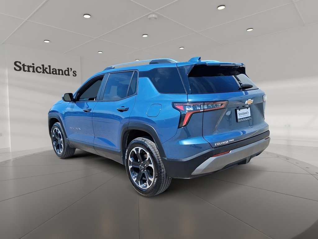 2026 Chevrolet Equinox AWD LT in Stratford, Ontario - 4 - w1024h768px