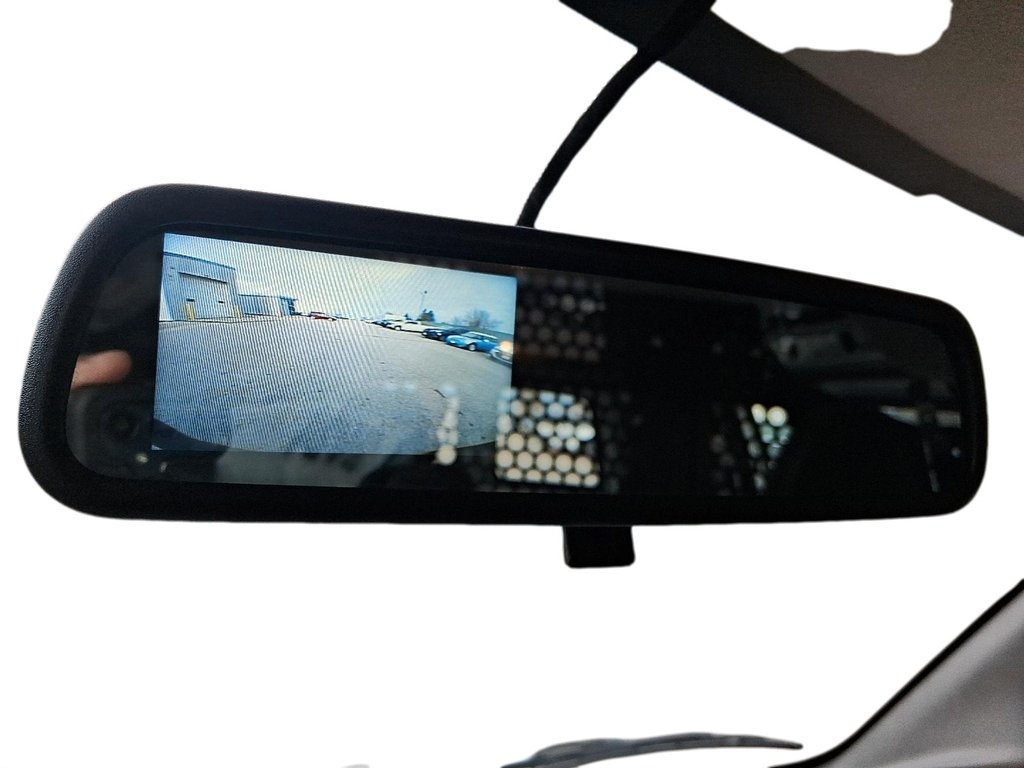 2024 Chevrolet Express Cargo Van 2500 Regular Wheelbase Rear-Wheel Drive in Stratford, Ontario - 18 - w1024h768px