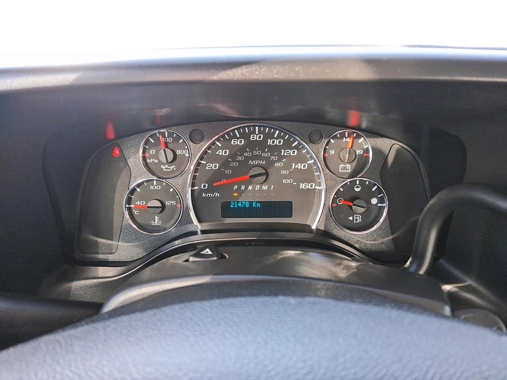 2024 Chevrolet Express Commercial Cutaway 3500 Van 159 in Stratford, Ontario - 13 - w1024h768px