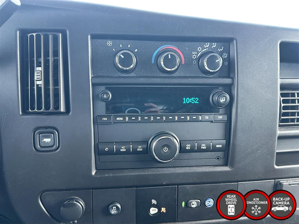 2022 Chevrolet Express Cargo 2500 155 WB 2WD in Stratford, Ontario - 17 - w1024h768px