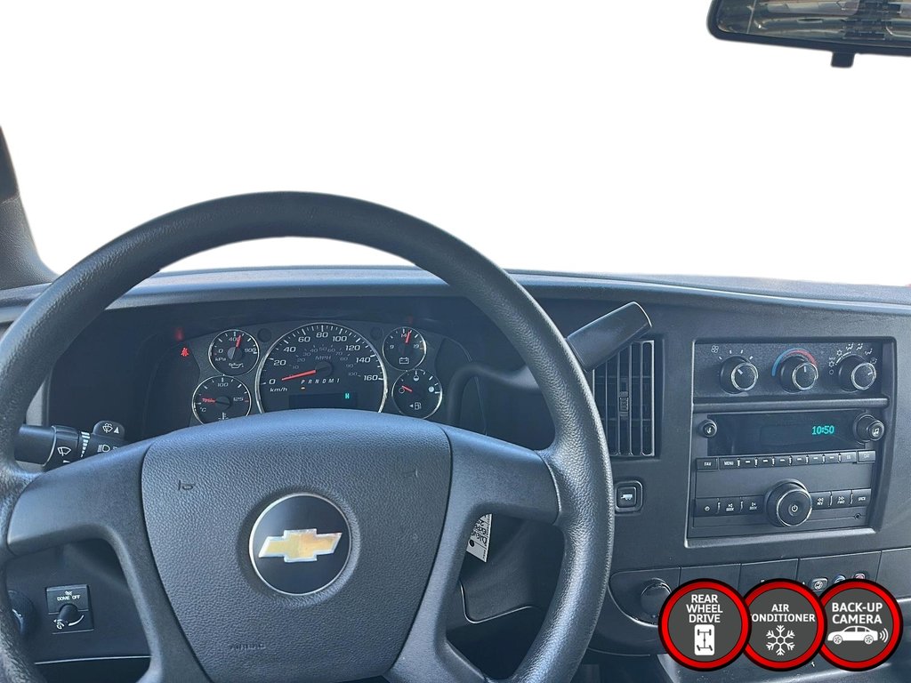 2022 Chevrolet Express Cargo 2500 155 WB 2WD in Stratford, Ontario - 12 - w1024h768px