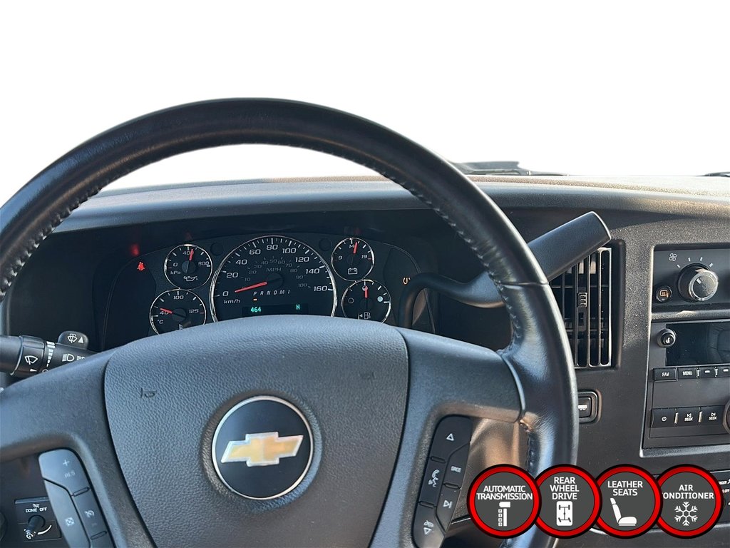 2023 Chevrolet Express Cargo 2500 135 WB 2WD in Stratford, Ontario - 12 - w1024h768px