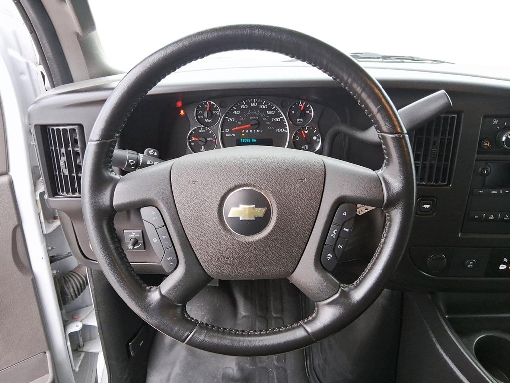 2023 Chevrolet Express Cargo 2500 135 WB 2WD in Stratford, Ontario - 11 - w1024h768px
