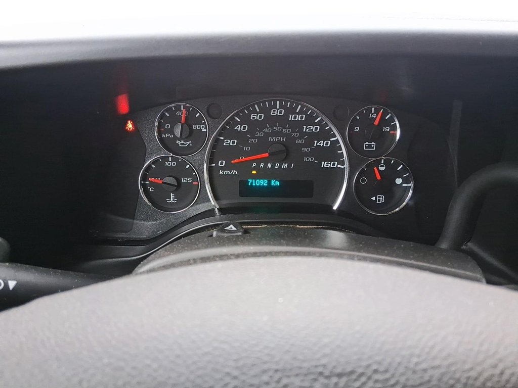2023 Chevrolet Express Cargo 2500 135 WB 2WD in Stratford, Ontario - 13 - w1024h768px