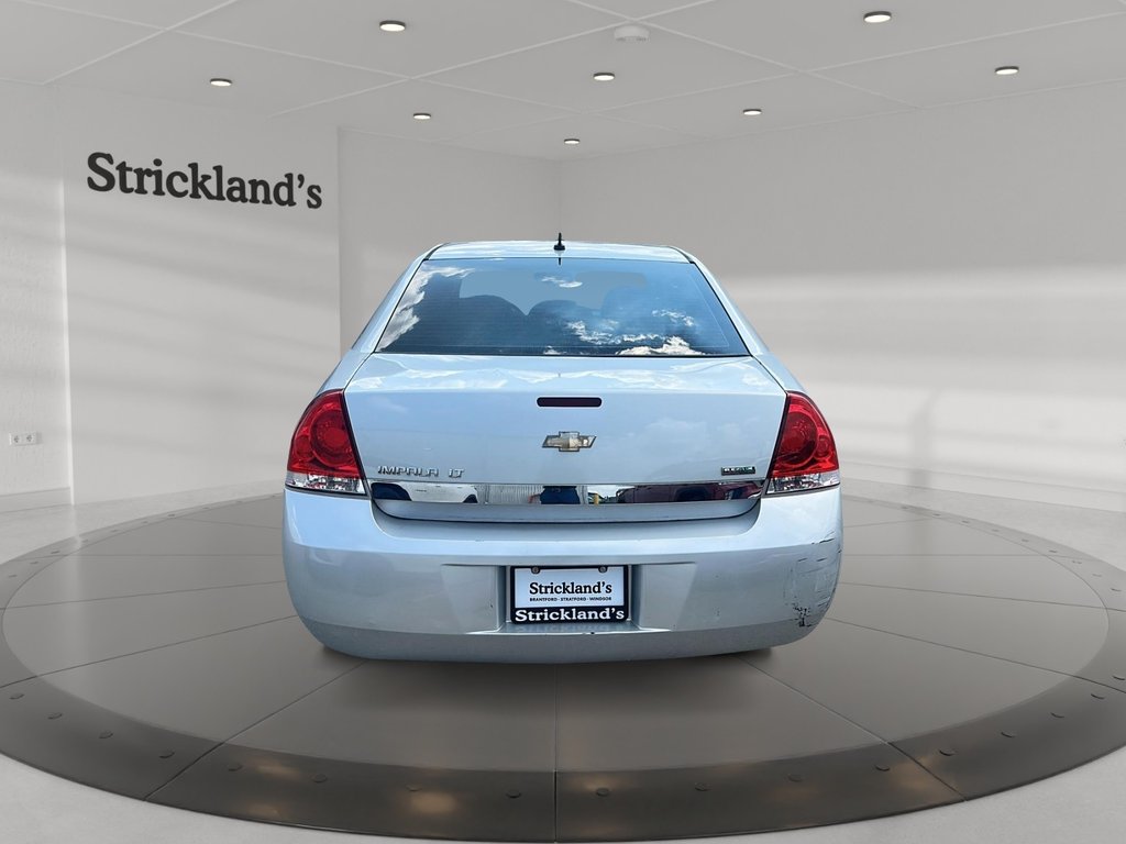 2011 Chevrolet Impala LT Sedan in Stratford, Ontario - 3 - w1024h768px