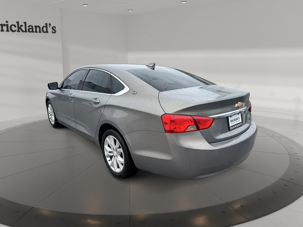 2017 Chevrolet Impala LT in Stratford, Ontario - 4 - w1024h768px