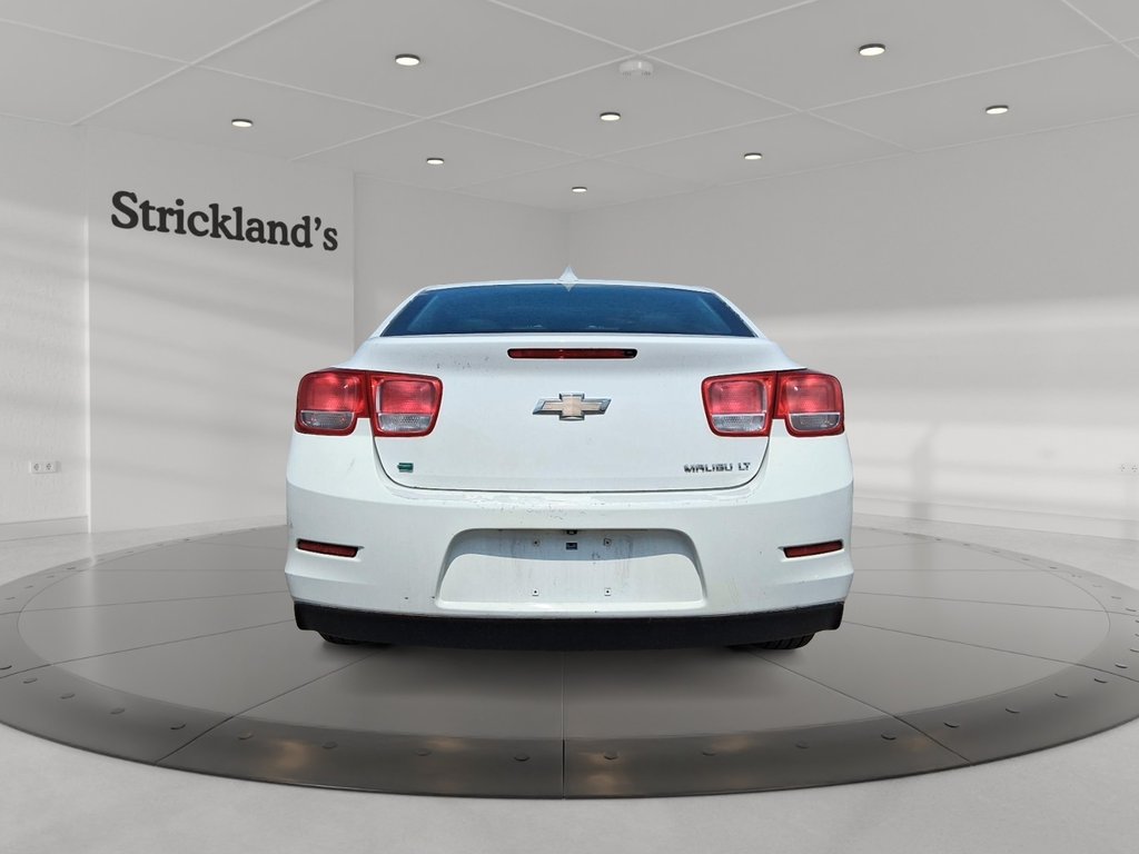 2015 Chevrolet Malibu 1LT in Stratford, Ontario - 3 - w1024h768px