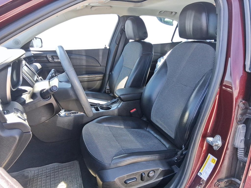 2016 Chevrolet Malibu Limited 1LT in Stratford, Ontario - 8 - w1024h768px