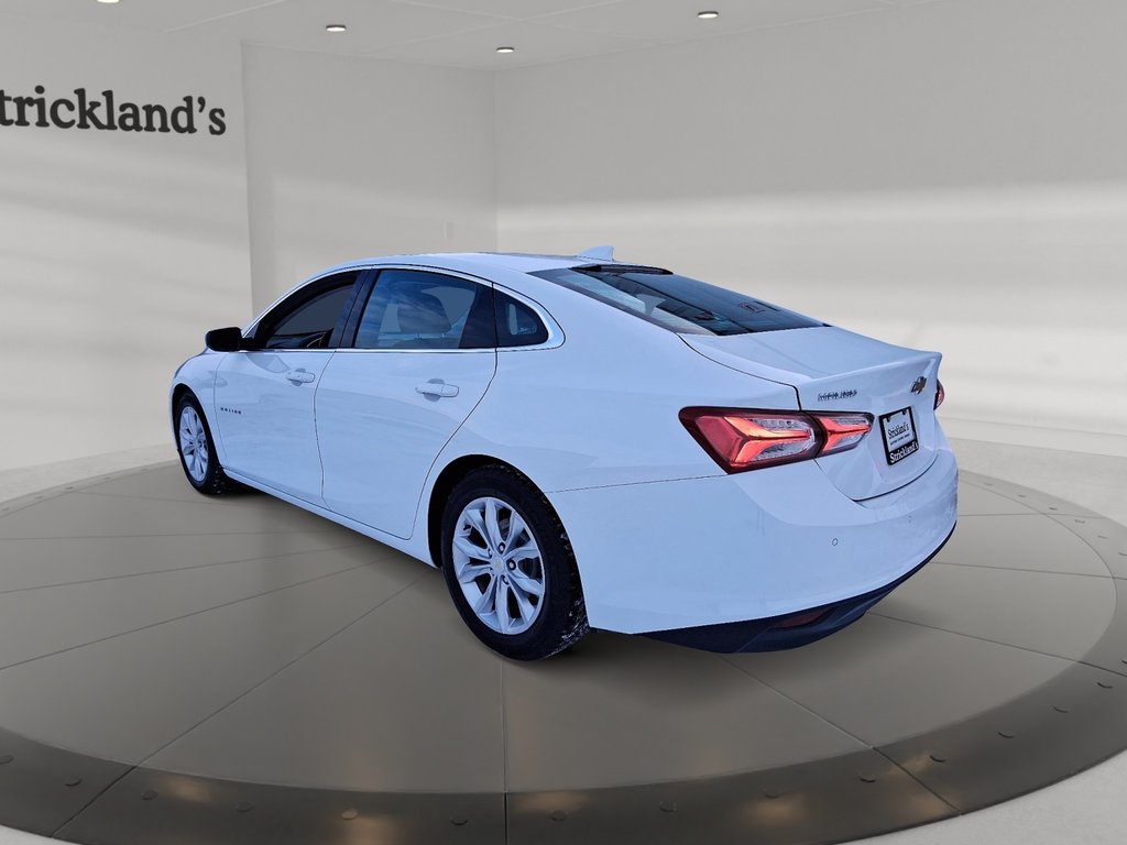 2021 Chevrolet Malibu LT in Stratford, Ontario - 4 - w1024h768px