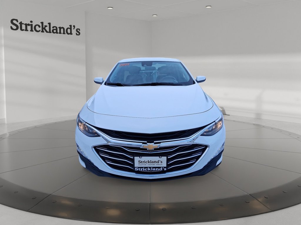 2021 Chevrolet Malibu LT in Stratford, Ontario - 2 - w1024h768px