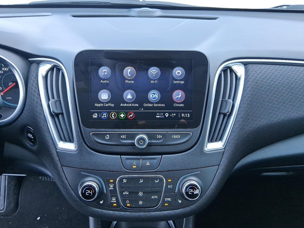 2021 Chevrolet Malibu LT in Stratford, Ontario - 15 - w1024h768px