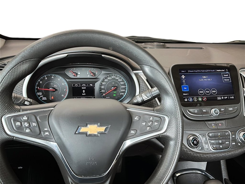 2023 Chevrolet Malibu LT in Stratford, Ontario - 21 - w1024h768px