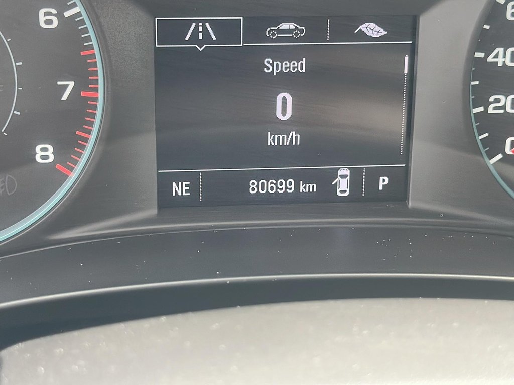 2023 Chevrolet Malibu LT in Stratford, Ontario - 12 - w1024h768px
