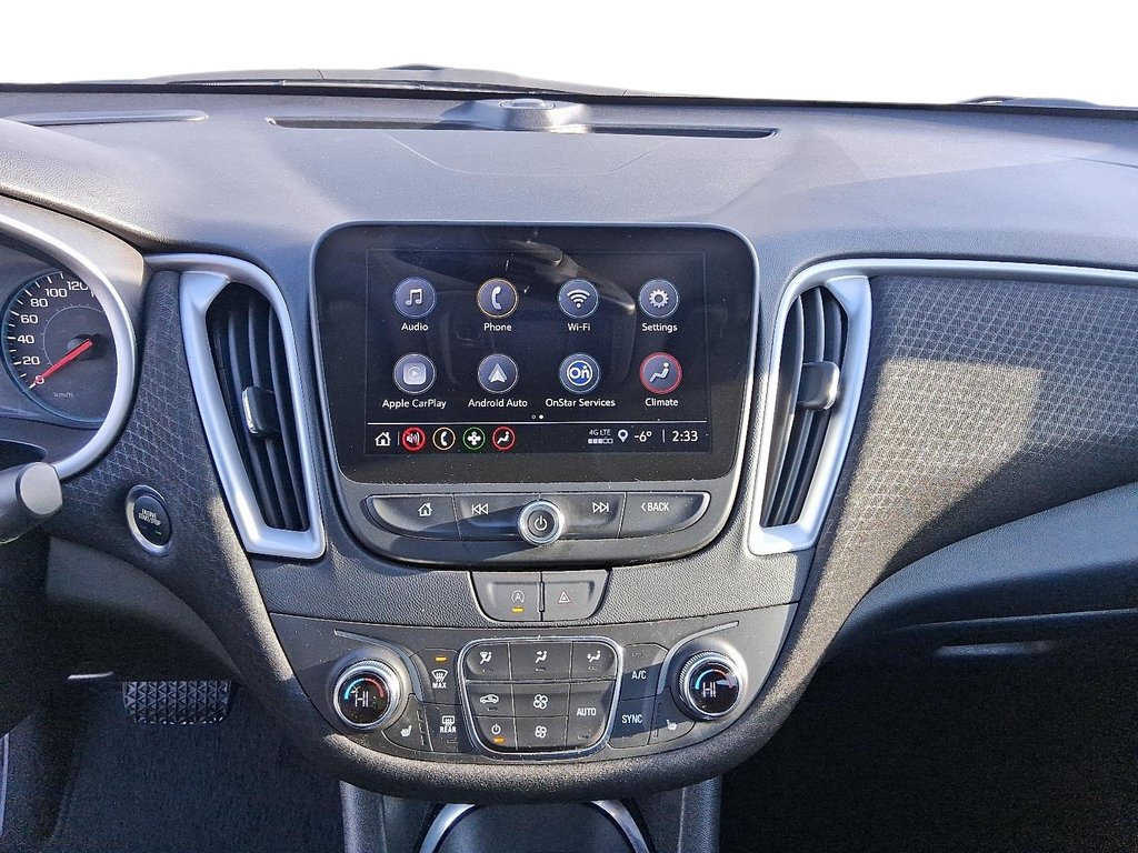 2023 Chevrolet Malibu LT in Stratford, Ontario - 15 - w1024h768px