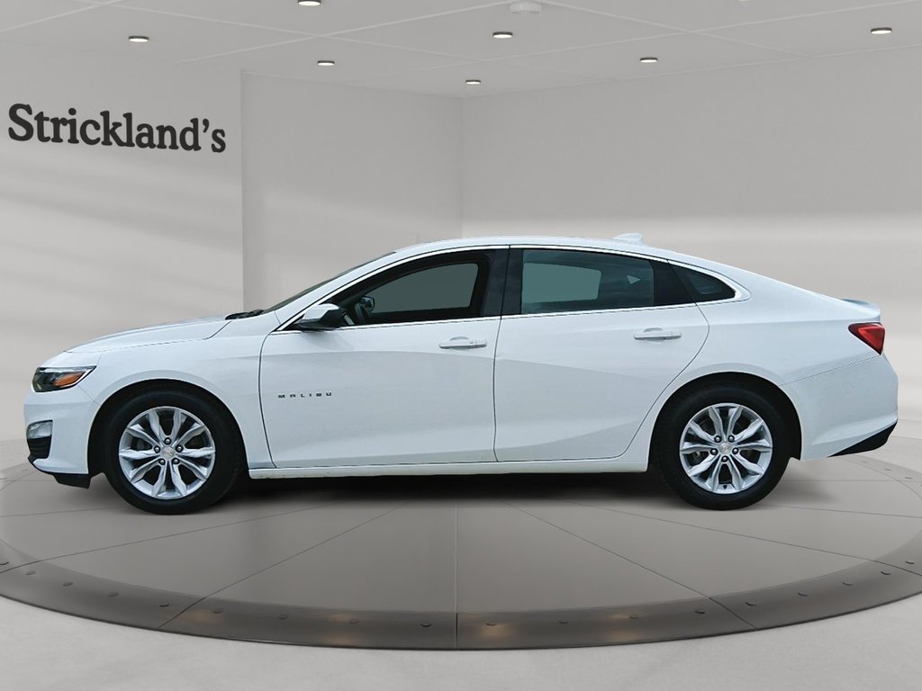 2023 Chevrolet Malibu LT in Stratford, Ontario - 5 - w1024h768px