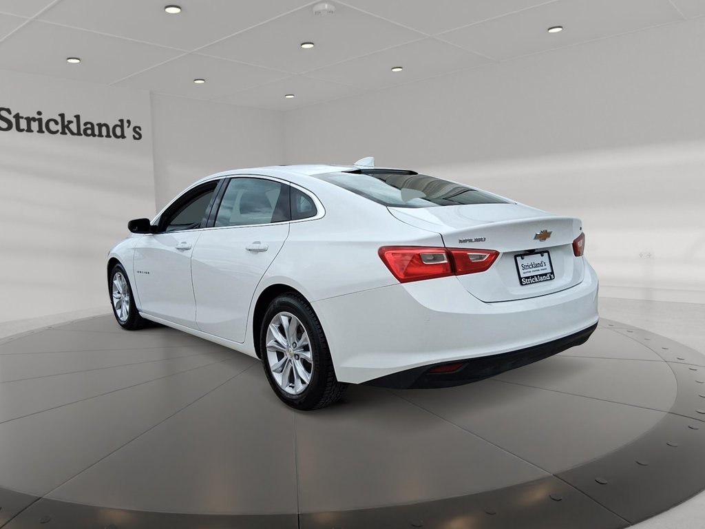 2023 Chevrolet Malibu LT in Stratford, Ontario - 4 - w1024h768px
