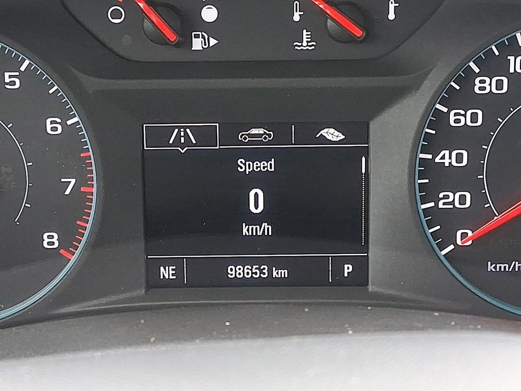 2023 Chevrolet Malibu LT in Stratford, Ontario - 13 - w1024h768px