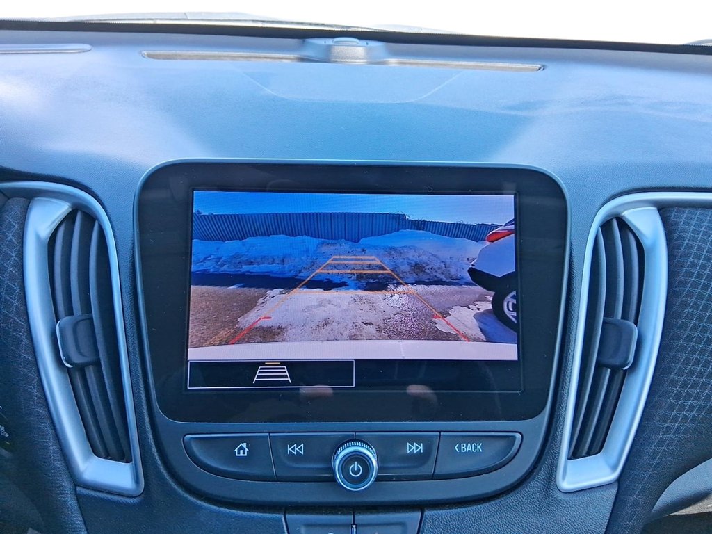 2024 Chevrolet Malibu 1LT in Stratford, Ontario - 17 - w1024h768px