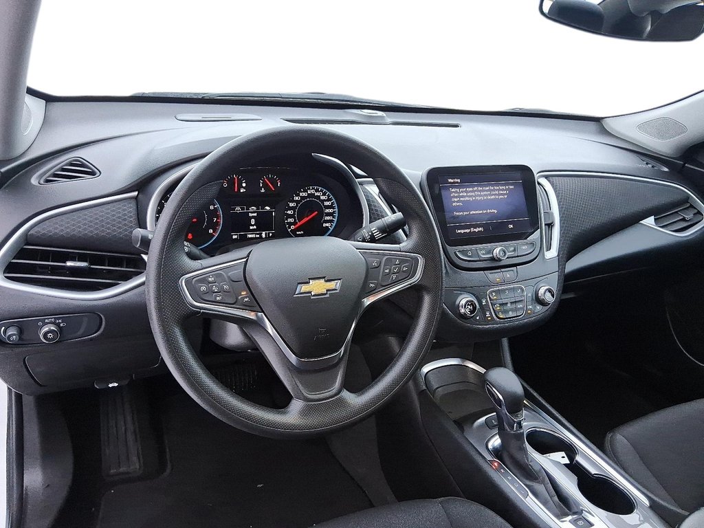 2024 Chevrolet Malibu 1LT in Stratford, Ontario - 10 - w1024h768px