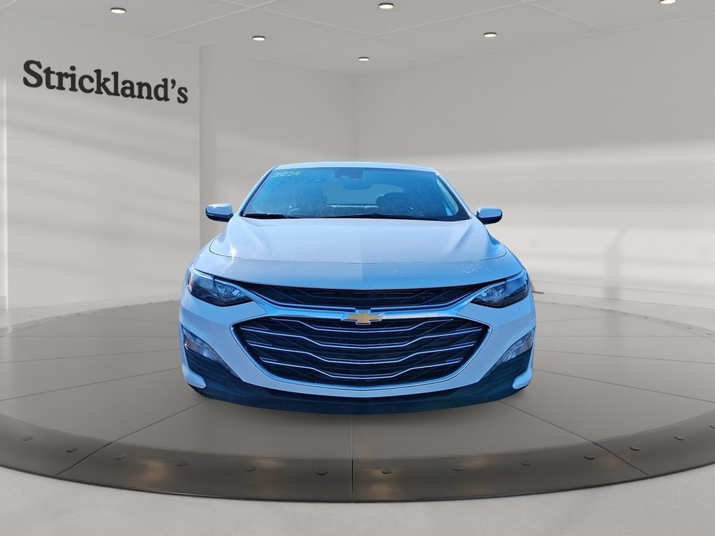 2024 Chevrolet Malibu 1LT in Stratford, Ontario - 2 - w1024h768px