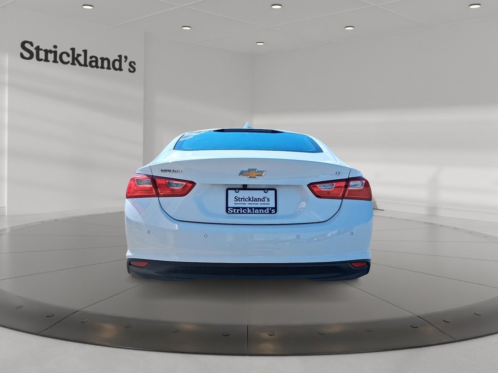 2024 Chevrolet Malibu 1LT in Stratford, Ontario - 3 - w1024h768px
