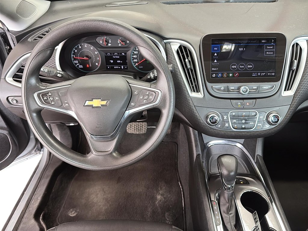 2024 Chevrolet Malibu 1LT in Stratford, Ontario - 13 - w1024h768px