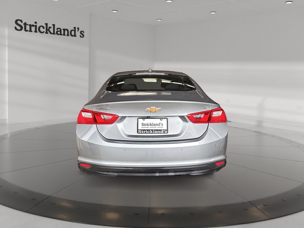 2024 Chevrolet Malibu 1LT in Stratford, Ontario - 3 - w1024h768px