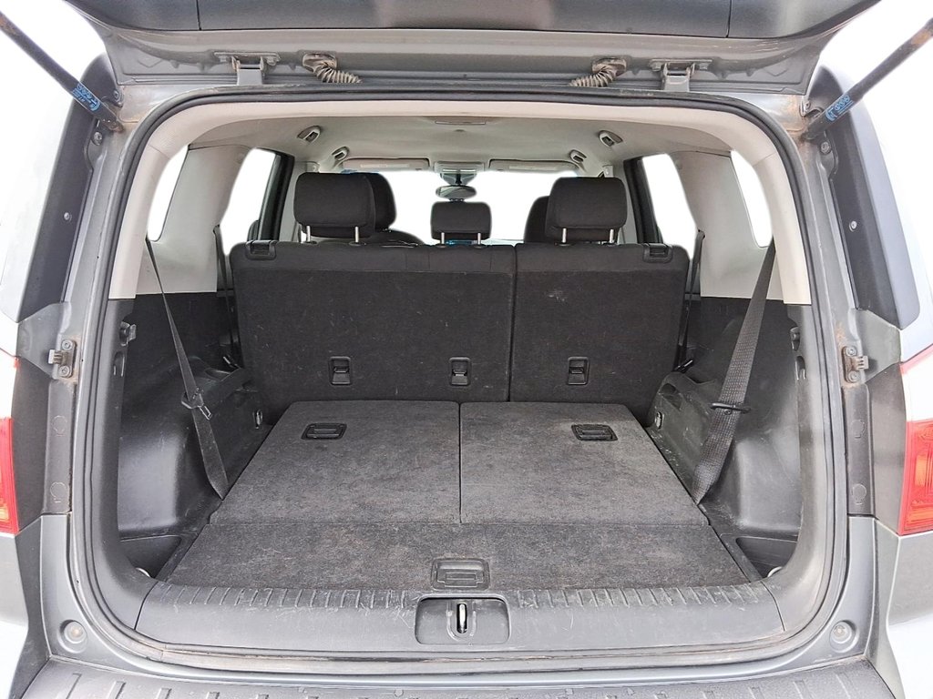 2012 Chevrolet Orlando LT in Stratford, Ontario - 6 - w1024h768px