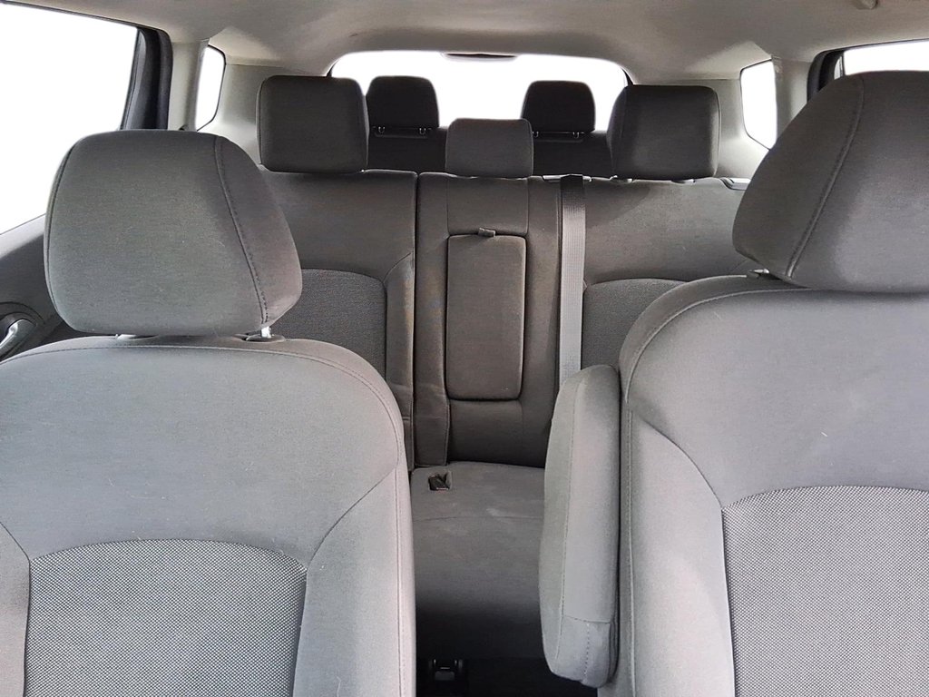 2012 Chevrolet Orlando LT in Stratford, Ontario - 11 - w1024h768px
