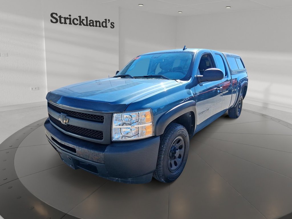 2012 Chevrolet Silverado 1500 WT Ext Cab Std Box 2WD 1SA in Stratford, Ontario - 1 - w1024h768px