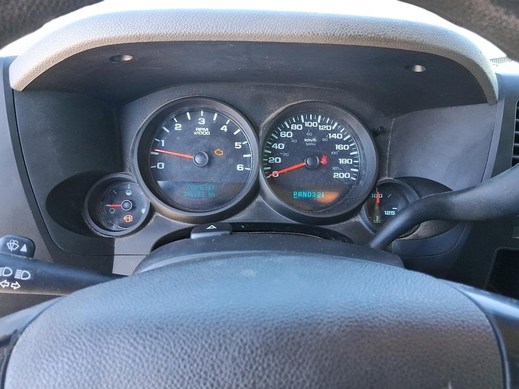 2012 Chevrolet Silverado 1500 WT Ext Cab Std Box 2WD 1SA in Stratford, Ontario - 14 - w1024h768px