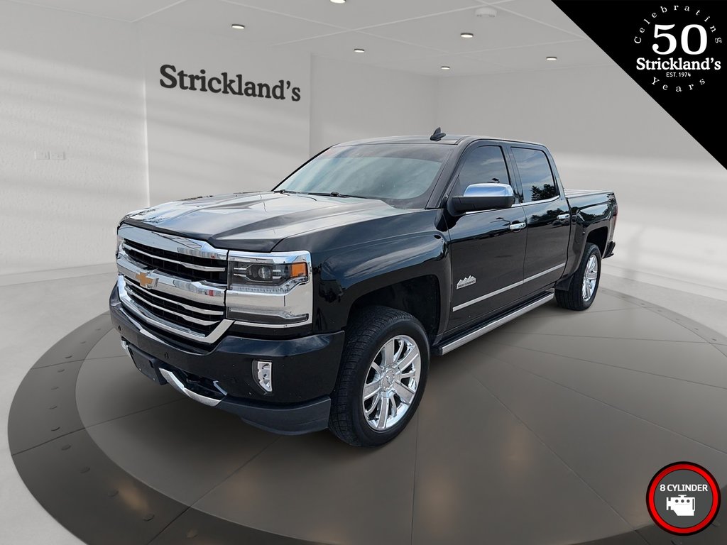 2017  Silverado 1500 Crew 4x4 High Country / Short Box in Stratford, Ontario - 1 - w1024h768px