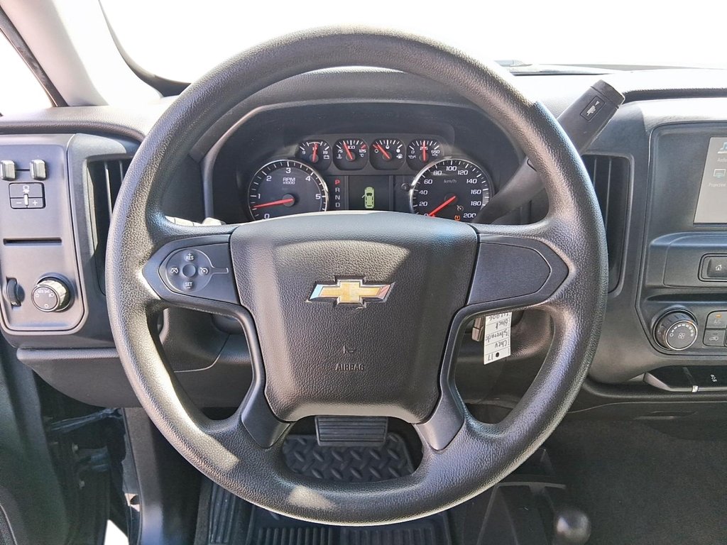 2017 Chevrolet Silverado 1500 Double 4x4 WT / Standard Box in Stratford, Ontario - 12 - w1024h768px