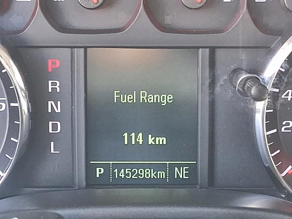 2017 Chevrolet Silverado 1500 Double 4x4 WT / Standard Box in Stratford, Ontario - 13 - w1024h768px