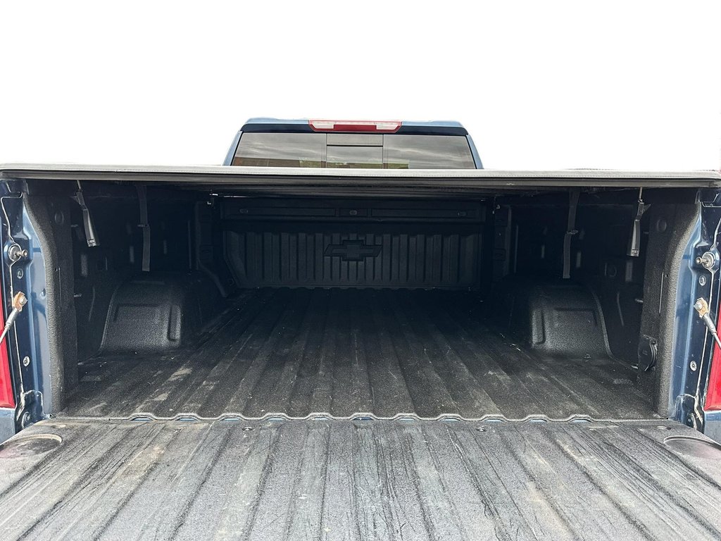 2019  Silverado 1500 Double 4x4 LT / Standard Box in Stratford, Ontario - 15 - w1024h768px