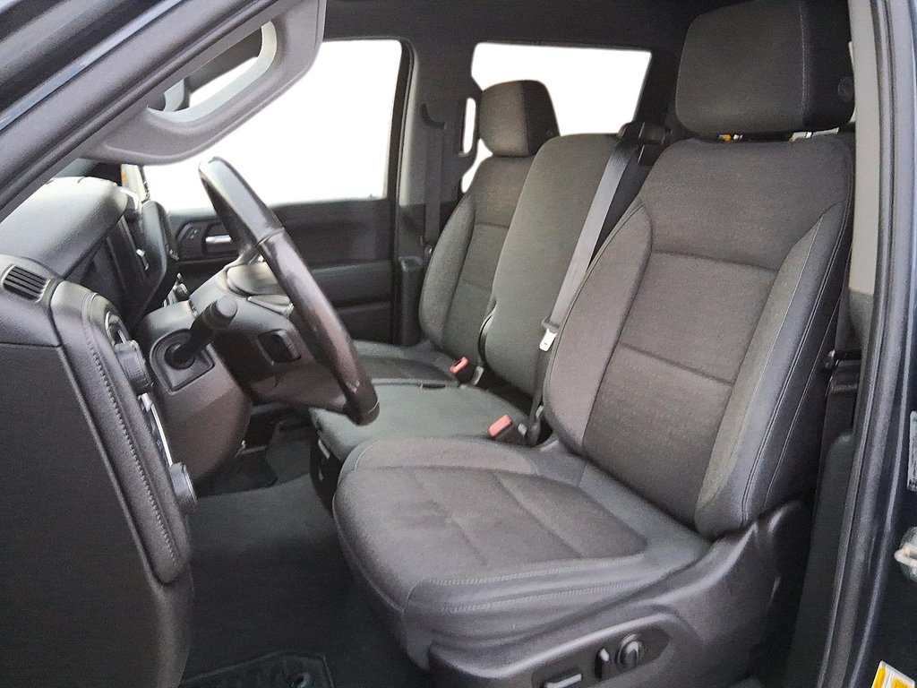 2019 Chevrolet Silverado 1500 New Crew Cab 4x4 LT / Short Box in Stratford, Ontario - 8 - w1024h768px