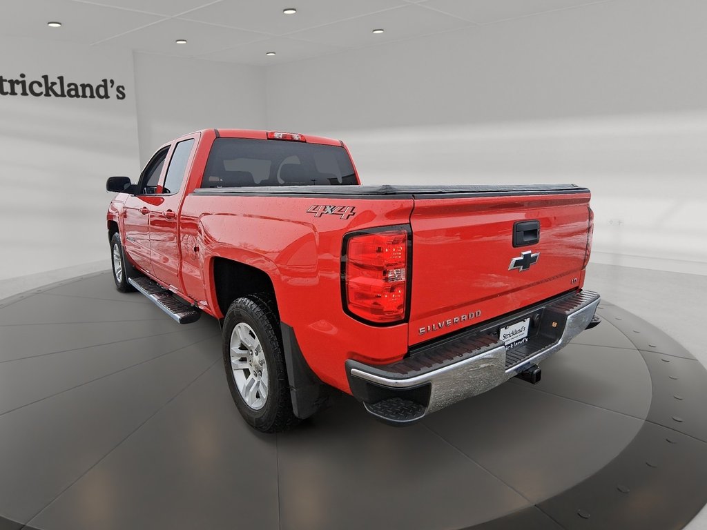 2019 Chevrolet Silverado 1500 Double 4x4 LT / Standard Box in Stratford, Ontario - 4 - w1024h768px