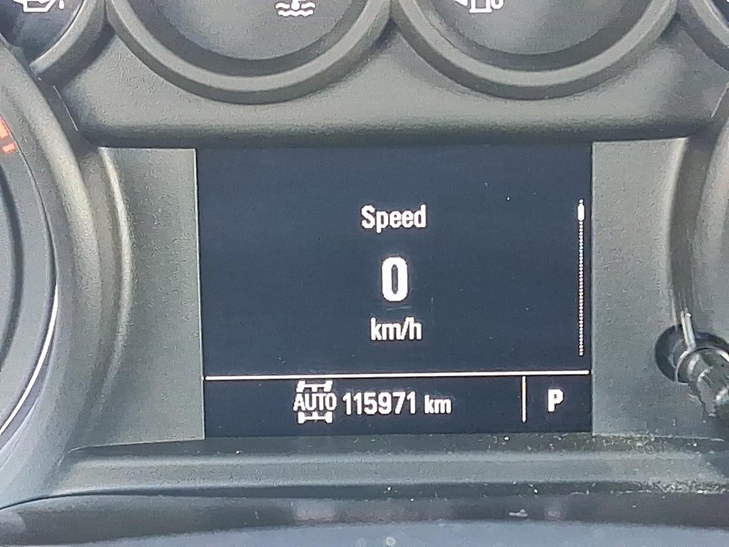 2019 Chevrolet Silverado 1500 New Regular Cab 4x4 WT in Stratford, Ontario - 12 - w1024h768px