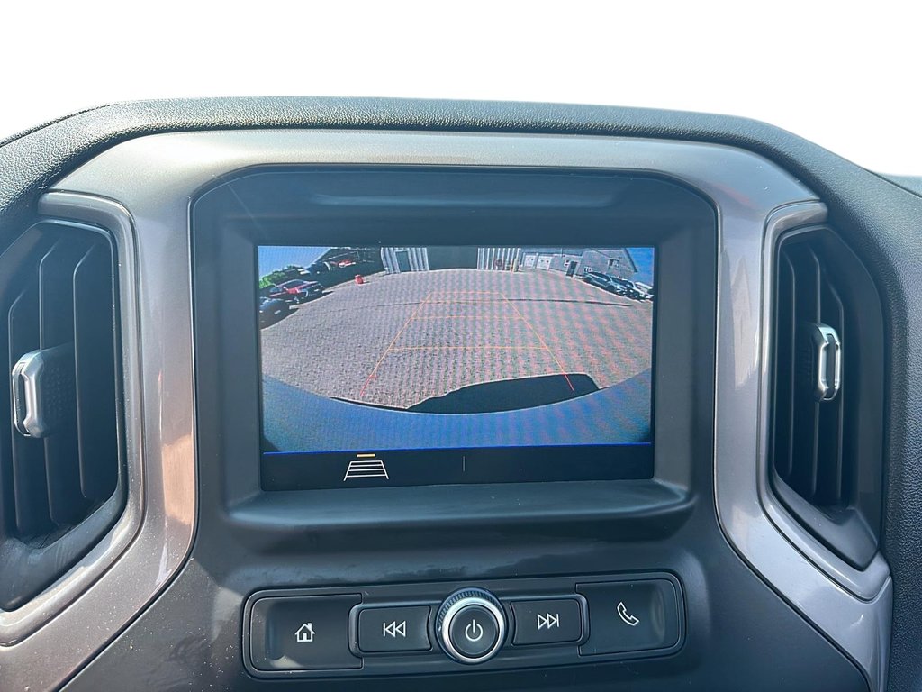 2021 Chevrolet Silverado 1500 Regular Cab 4x2 WT / Long Box in Stratford, Ontario - 16 - w1024h768px