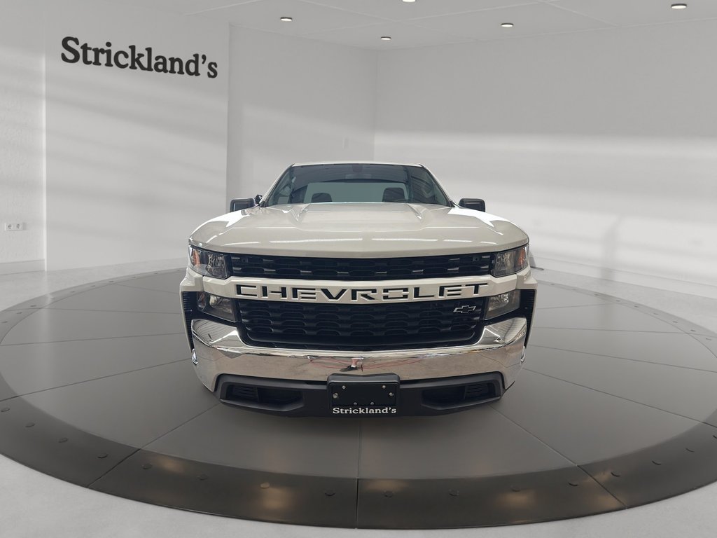 2021 Chevrolet Silverado 1500 Regular Cab 4x2 WT / Long Box in Stratford, Ontario - 2 - w1024h768px