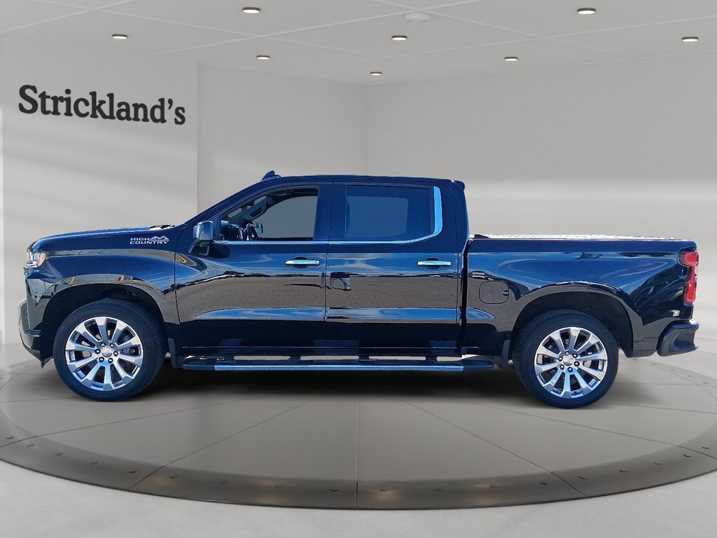 2021 Chevrolet Silverado 1500 Crew Cab 4x4 High Country / Standard Box in Stratford, Ontario - 5 - w1024h768px