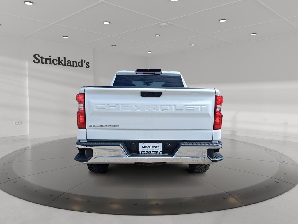 2021 Chevrolet Silverado 1500 Double Cab 4x4 WT / Standard Box in Stratford, Ontario - 3 - w1024h768px